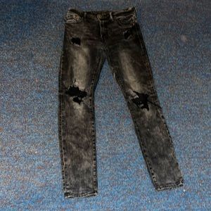 Black American Eagle Distressed Jeans